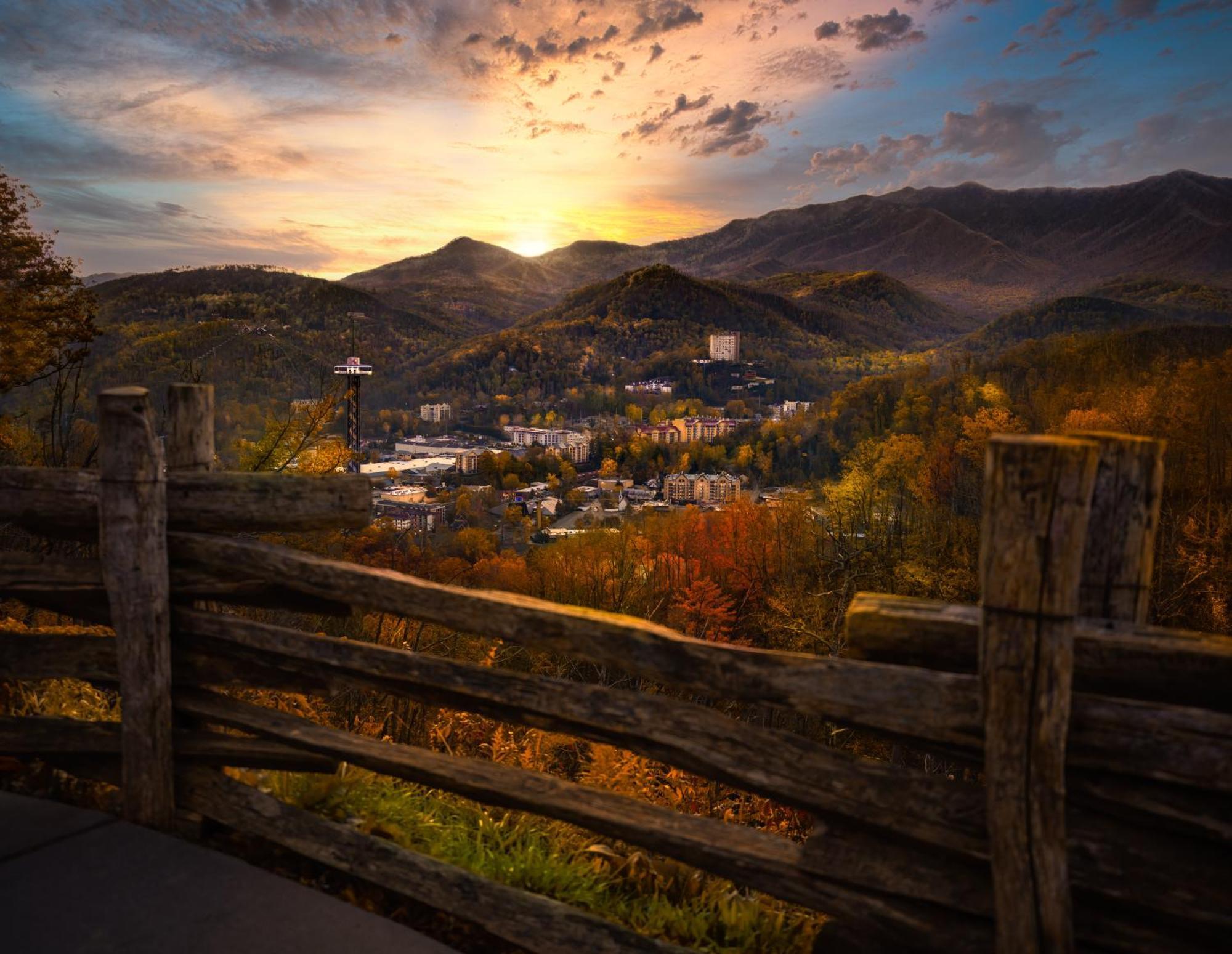 Bucky'S Bungalow, Hot Tub, 1089 Of Free Attraction Tickets For Each Paid Day, Dollywood And More! Gatlinburg Zewnętrze zdjęcie